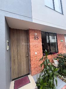 Casa en venta en Tres Esquinas, Chía · foto 5 de 20