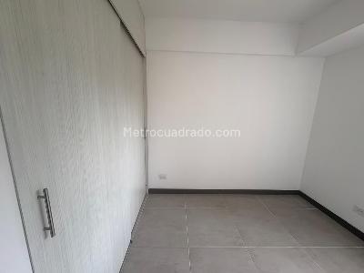 Apartamento de 3 alcobas en venta en Las Lomitas Cerca Al Exito, Sabaneta, 82 m² · foto 14 de 18
