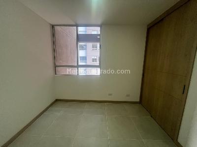 Apartamento de 3 alcobas en venta en Ojo De Agua, Rionegro, 90 m² · foto 2 de 19