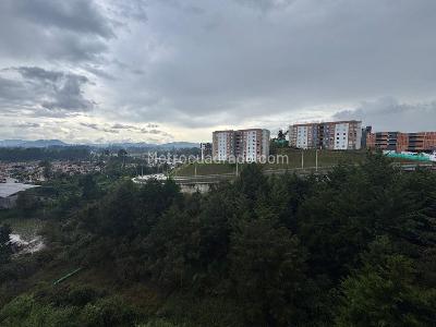 Apartamento de 2 alcobas en venta en El Porvenir, Rionegro, 54 m² · foto 2 de 7