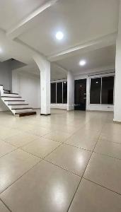 Casa de 3 alcobas en venta en Jardin I, Pereira, 96 m² · foto 3 de 12