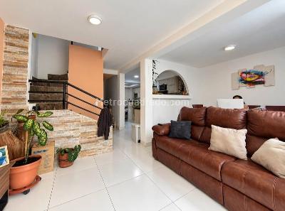 Casa en venta en Galicia, Pereira · foto 2 de 7