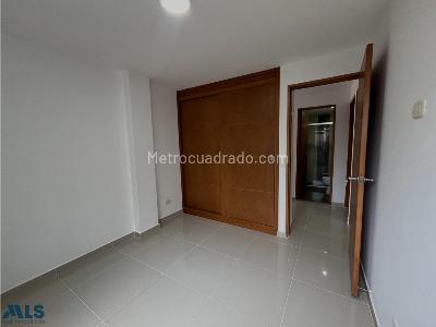 Apartamento en venta en Zuñiga, Envigado · foto 11 de 18