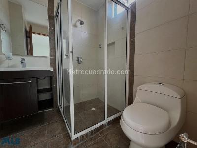 Apartamento en venta en Zuñiga, Envigado · foto 15 de 18