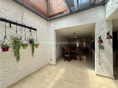Casa de 3 alcobas en venta en Belen, Medellín, 120 m² · foto 9 de 20