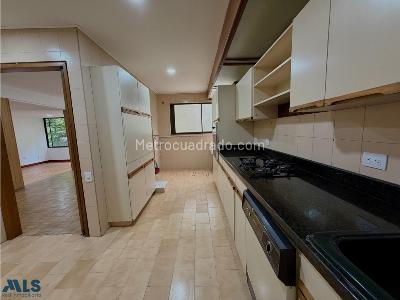 Apartamento en venta en Zuñiga, Envigado · foto 11 de 20