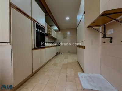 Apartamento en venta en Zuñiga, Envigado · foto 9 de 20