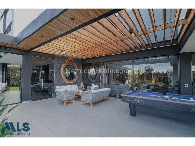 Casa de 4 alcobas en venta en Llanogrande, Rionegro, 800 m² · foto 7 de 20
