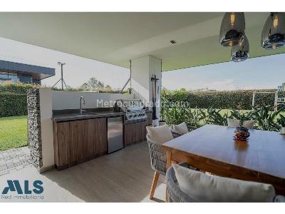 Casa de 4 alcobas en venta en Llanogrande, Rionegro, 800 m² · foto 10 de 20