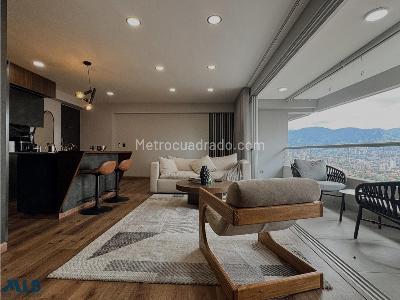 Apartaestudio en venta en Loma De Las Brujas, Envigado, 81 m² · foto 2 de 18