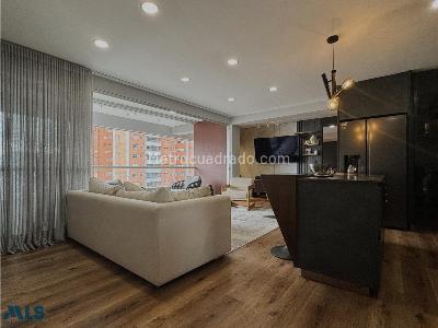 Apartaestudio en venta en Loma De Las Brujas, Envigado, 81 m² · foto 4 de 18