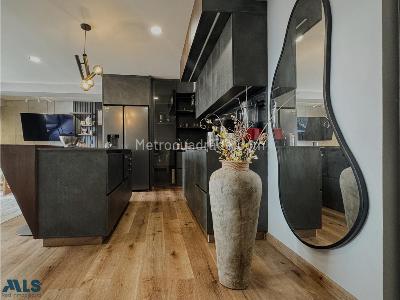 Apartaestudio en venta en Loma De Las Brujas, Envigado, 81 m² · foto 5 de 18