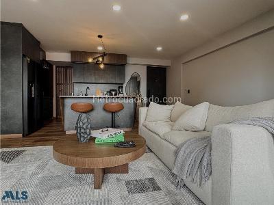 Apartaestudio en venta en Loma De Las Brujas, Envigado, 81 m² · foto 6 de 18