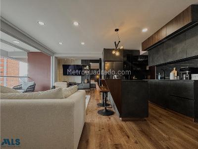 Apartaestudio en venta en Loma De Las Brujas, Envigado, 81 m² · foto 7 de 18