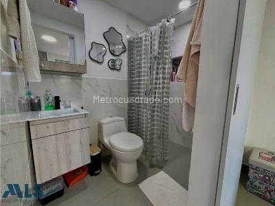 Apartamento en venta en Oviedo, Medellín · foto 12 de 13
