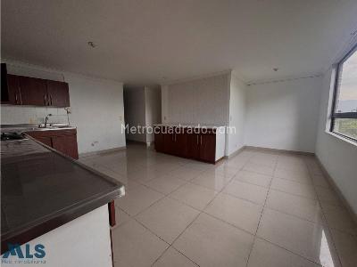 Apartamento de 3 alcobas en venta en El Poblado, Medellín, 274 m² · foto 8 de 20
