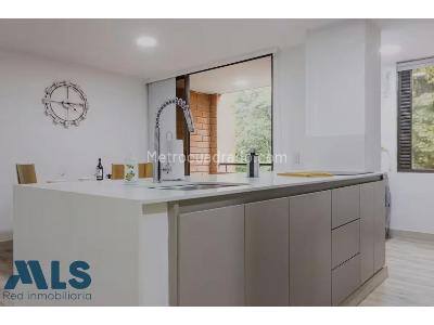 Apartamento en venta en Castropol, Medellín · foto 8 de 19