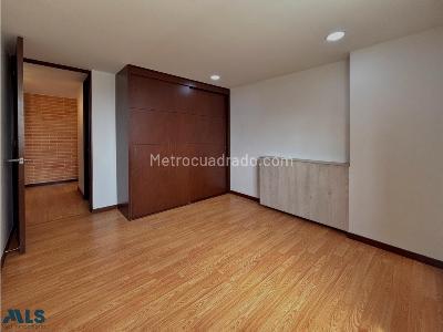 Apartamento de 3 alcobas en venta en Las Palmas, Medellín, 78 m² · foto 7 de 15