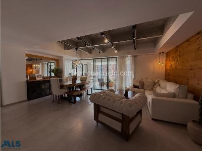Apartamento de 3 alcobas en venta en Loma De Las Brujas, Envigado, 147 m² · foto 10 de 20