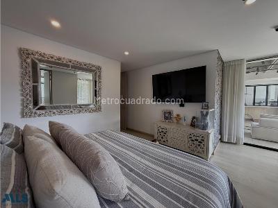 Apartamento de 3 alcobas en venta en Loma De Las Brujas, Envigado, 147 m² · foto 16 de 20