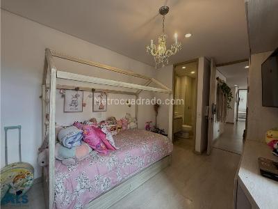 Apartamento de 3 alcobas en venta en Loma De Las Brujas, Envigado, 147 m² · foto 20 de 20