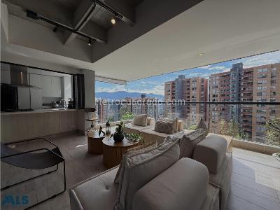Apartamento de 3 alcobas en venta en Loma De Las Brujas, Envigado, 147 m² · foto 2 de 20