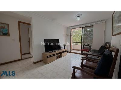 Apartamento de 3 alcobas en venta en El Poblado, Medellín, 126 m² · foto 4 de 19