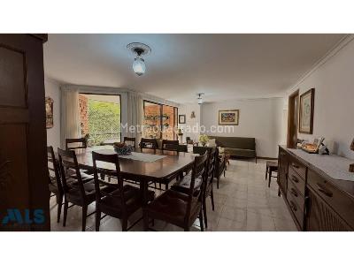 Apartamento de 3 alcobas en venta en El Poblado, Medellín, 126 m² · foto 7 de 19