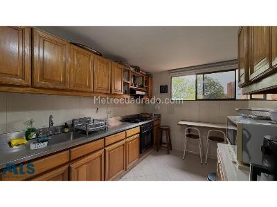Apartamento de 3 alcobas en venta en El Poblado, Medellín, 126 m² · foto 9 de 19