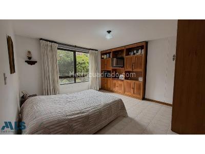 Apartamento de 3 alcobas en venta en El Poblado, Medellín, 126 m² · foto 13 de 19