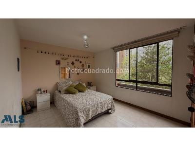 Apartamento de 3 alcobas en venta en El Poblado, Medellín, 126 m² · foto 15 de 19