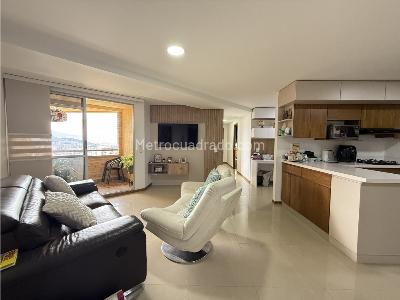 Apartamento de 3 alcobas en venta en Aves Maria, Sabaneta, 100 m² · foto 2 de 17