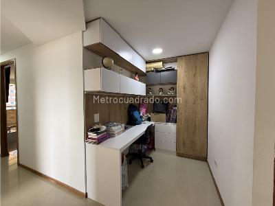 Apartamento de 3 alcobas en venta en Aves Maria, Sabaneta, 100 m² · foto 8 de 17