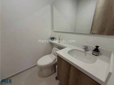 Apartamento de 2 alcobas en venta en Ciudad Del Rio, Medellín, 79 m² · foto 8 de 16
