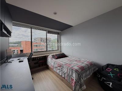 Apartamento en venta en Altos Del Poblado, Medellín · foto 17 de 20