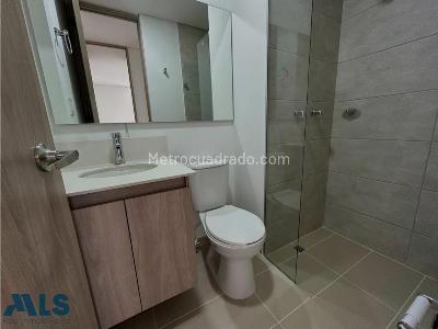 Apartamento de 2 alcobas en venta en La Colina, Medellín, 54 m² · foto 11 de 11