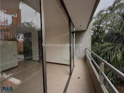 Apartamento de 1 alcoba en venta en Patio Bonito, Medellín, 62 m² · foto 10 de 16
