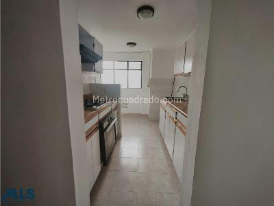 Apartamento en venta en Patio Bonito, Medellín · foto 9 de 17