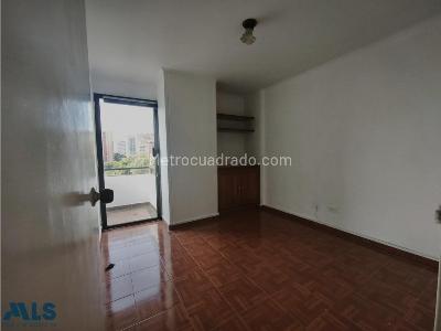 Apartamento en venta en Patio Bonito, Medellín · foto 14 de 17