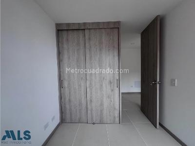 Apartamento de 3 alcobas en venta en Simon Bolivar, Itagüí, 68 m² · foto 16 de 17