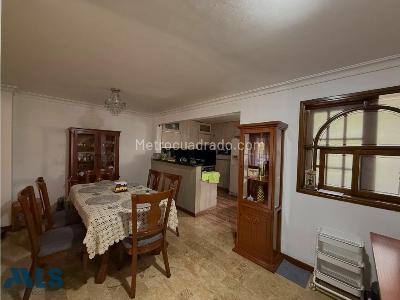 Apartamento en venta en Conquistadores, Medellín · foto 5 de 13