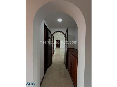 Apartamento de 3 alcobas en venta en Los Balsos, Medellín, 119 m² · foto 5 de 18
