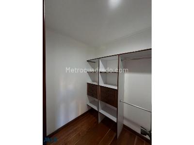 Apartamento de 3 alcobas en venta en Los Balsos, Medellín, 119 m² · foto 6 de 18