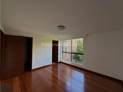 Apartamento de 3 alcobas en venta en Los Balsos, Medellín, 119 m² · foto 14 de 18