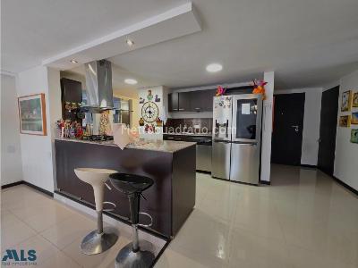 Apartamento en venta en San Lucas, Medellín · foto 4 de 12