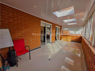 Apartamento en venta en San Lucas, Medellín · foto 9 de 12