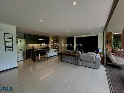 Apartamento en venta en Cola Del Zorro, Medellín · foto 5 de 20