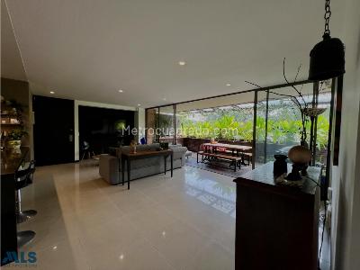 Apartamento en venta en Cola Del Zorro, Medellín · foto 6 de 20