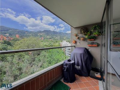 Apartamento en venta en San Lucas, Medellín · foto 3 de 17