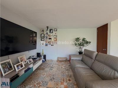 Apartamento en venta en San Lucas, Medellín · foto 8 de 17